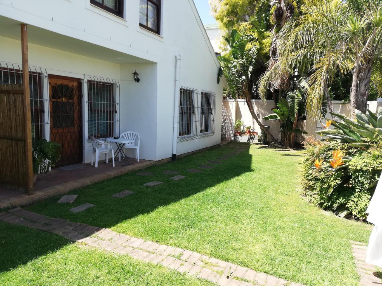 Rhodes Lodge Stellenbosch Dış mekan fotoğraf