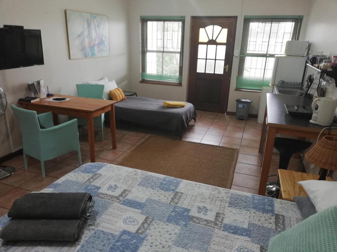 Rhodes Lodge Stellenbosch Dış mekan fotoğraf