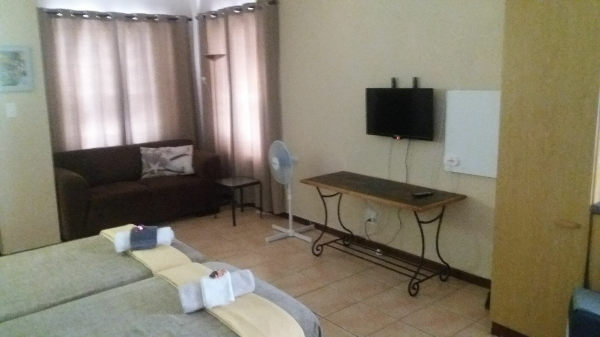 Rhodes Lodge Stellenbosch Dış mekan fotoğraf